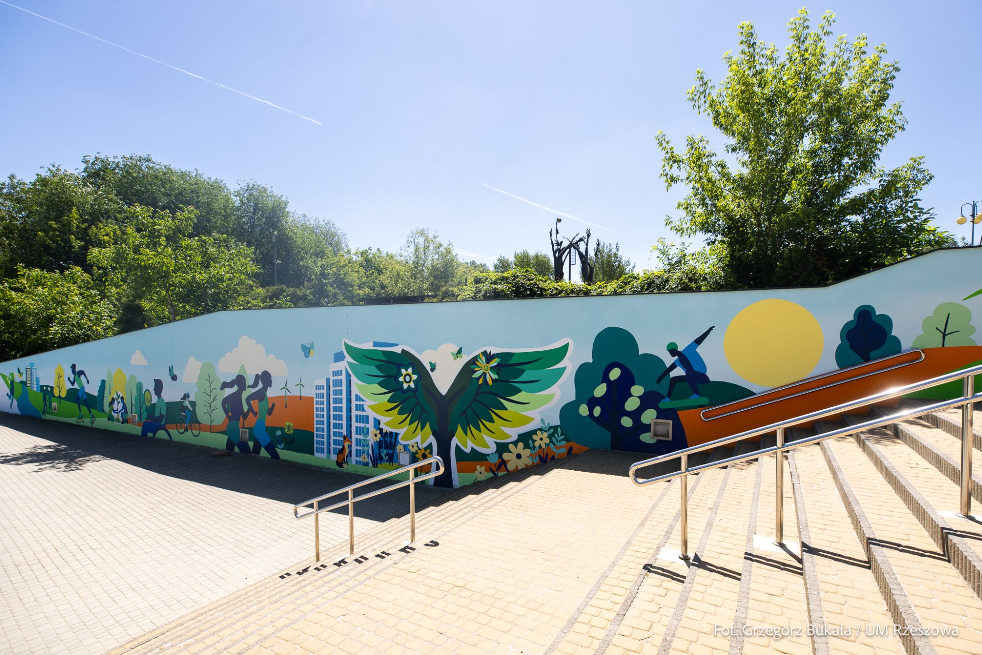 zdjęcie nowyego muralu przy hali Podpromie w Rzeszowie, fot. Grzegorz Bukała, Urząd Miasta Rzeszowa